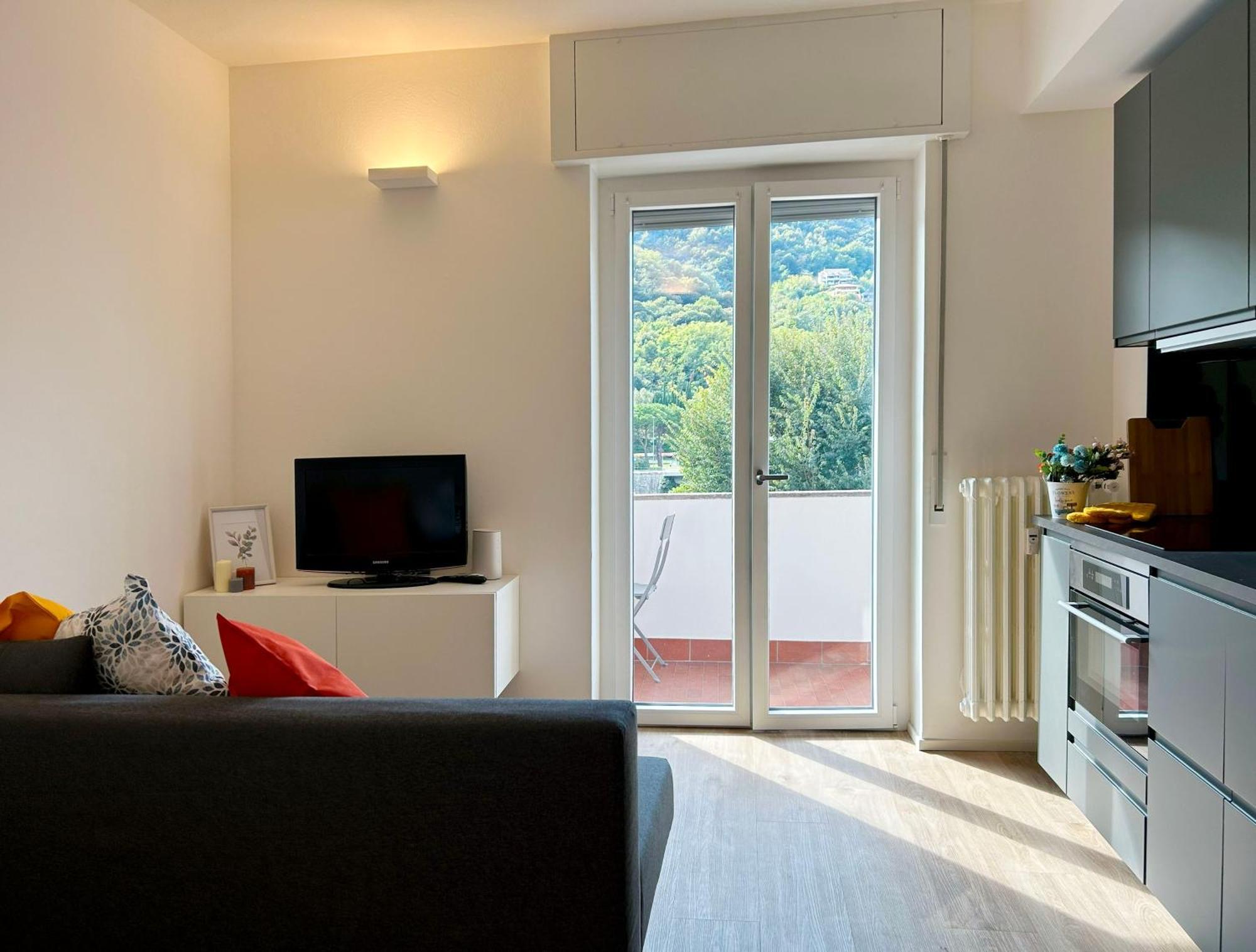 Lecco Lakefront Retreat מראה חיצוני תמונה