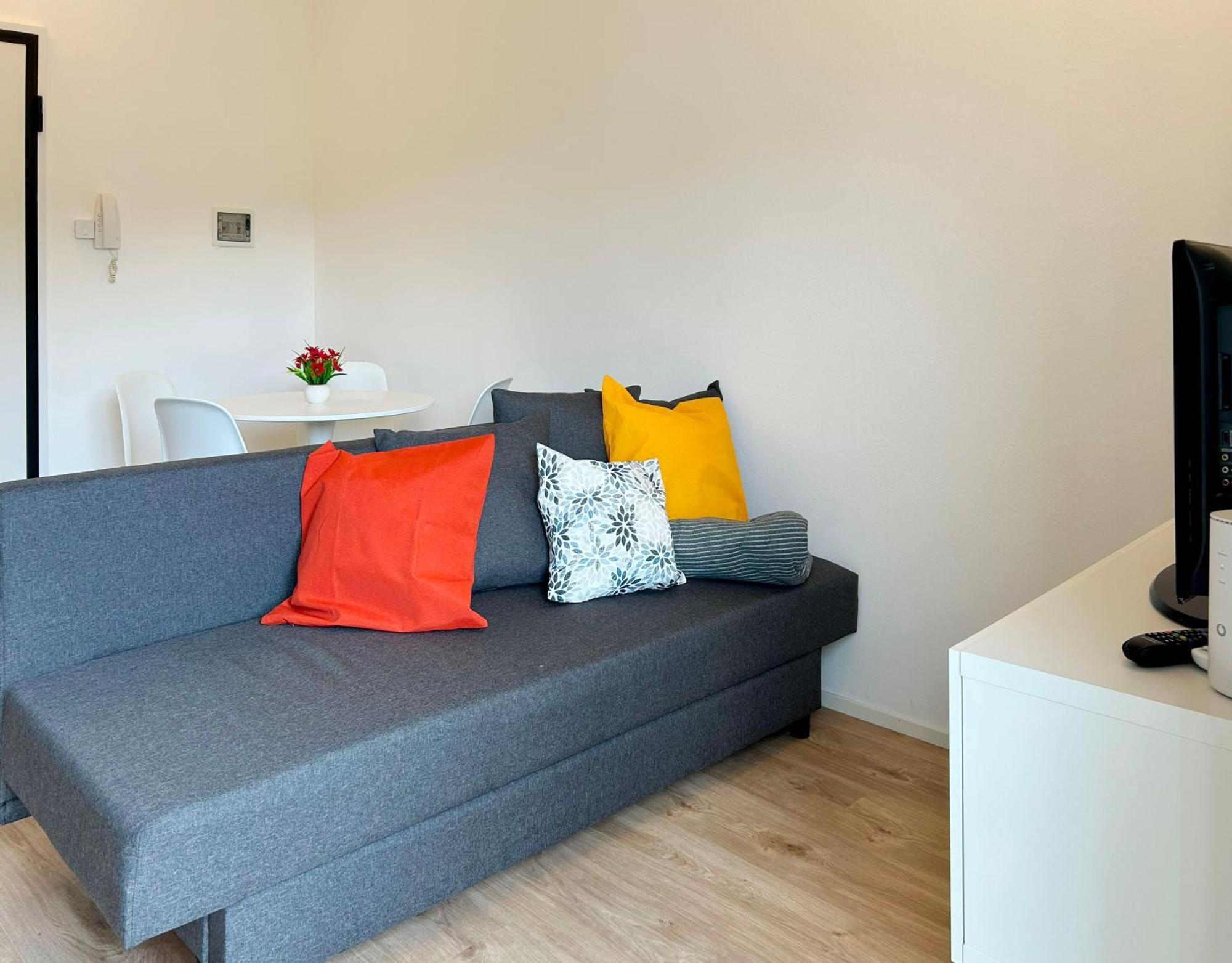Lecco Lakefront Retreat מראה חיצוני תמונה