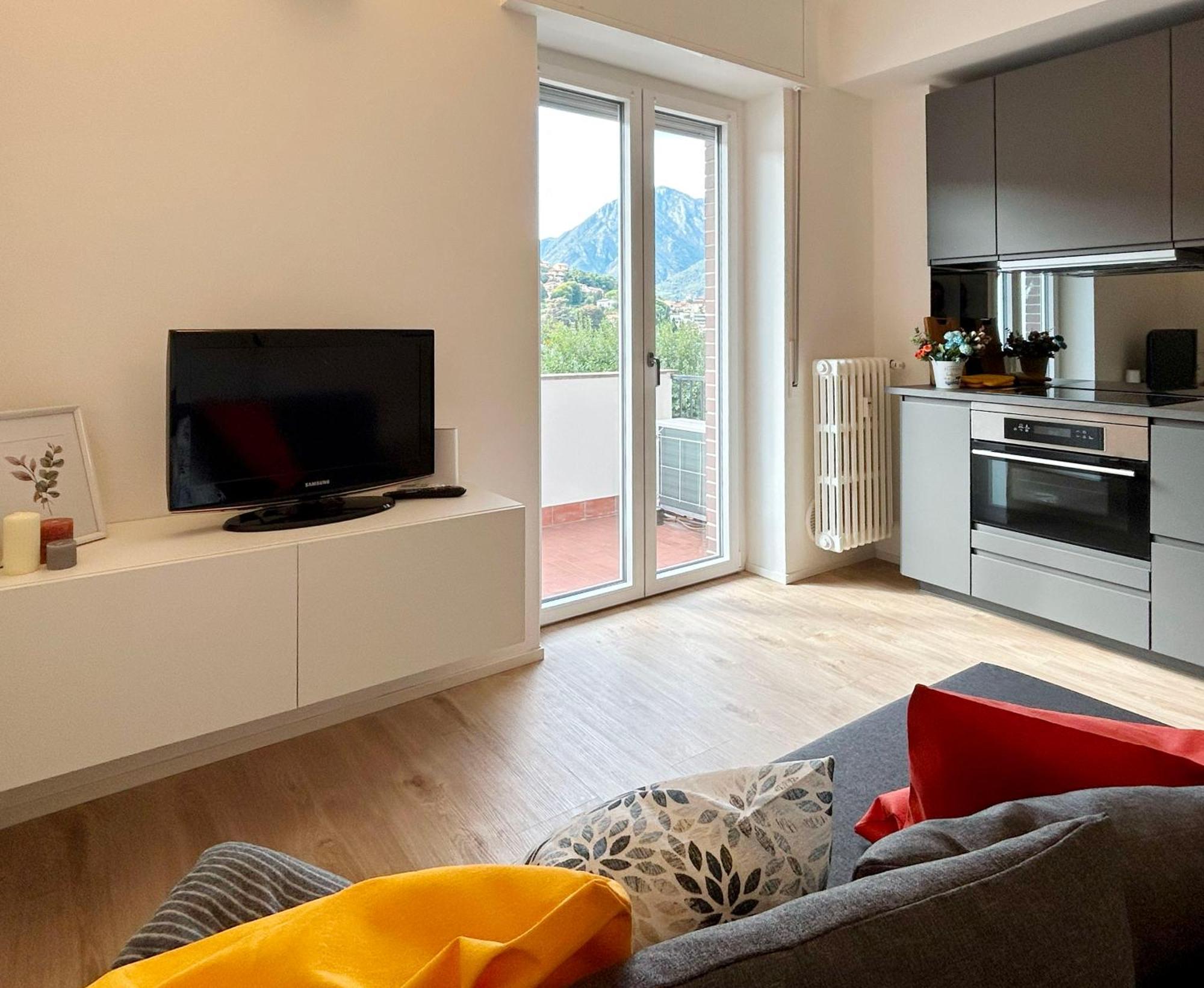 Lecco Lakefront Retreat מראה חיצוני תמונה