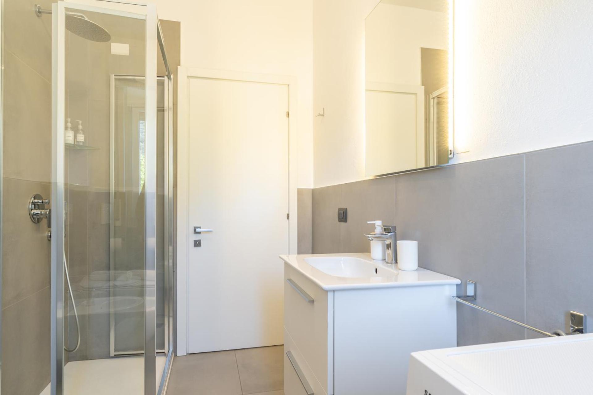 Lecco Lakefront Retreat מראה חיצוני תמונה